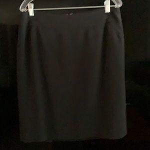 Women’s size 12p fully lined skirt